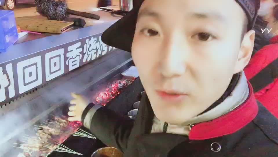 内衣男神直播间_内衣男神视频直播 -上YY