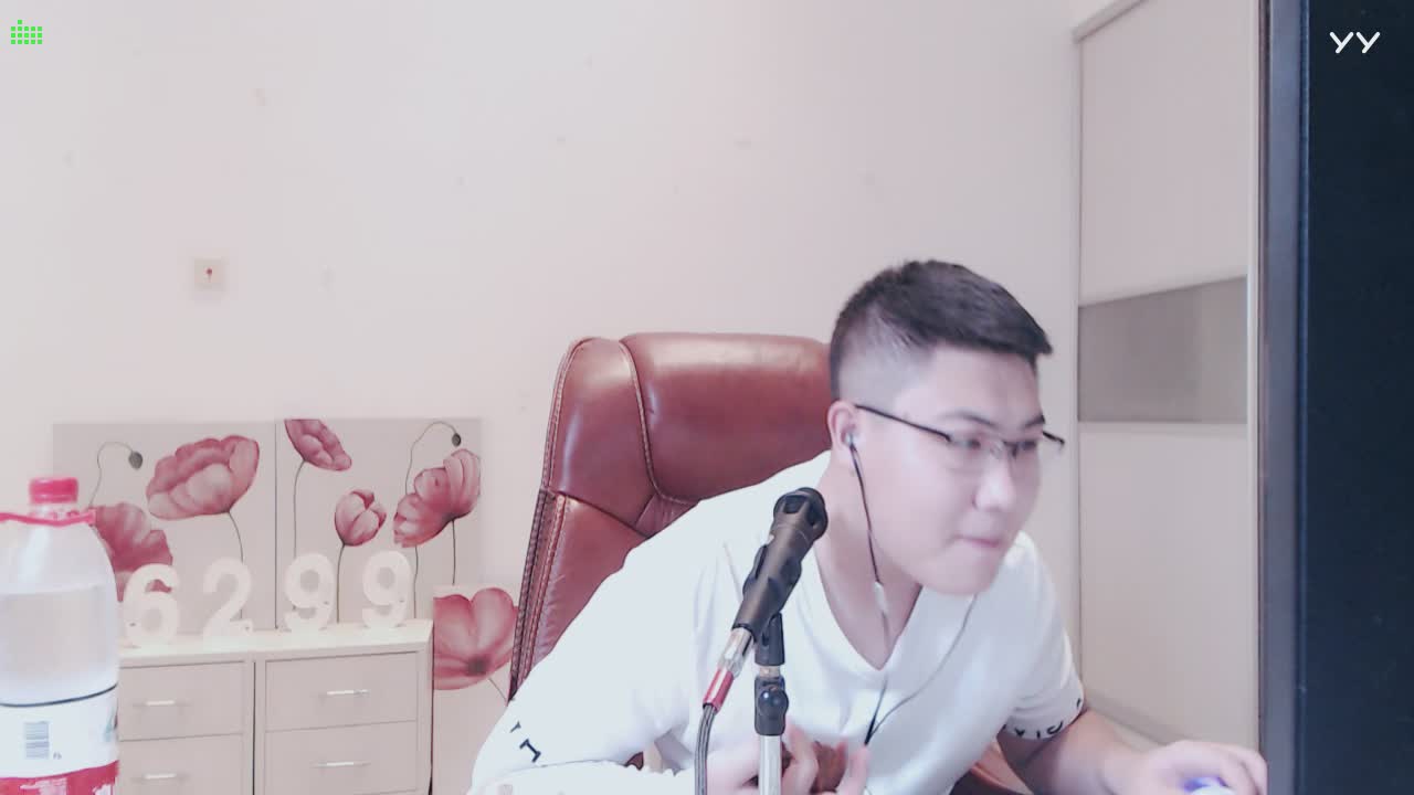 托米大大视频直播全集_托米大大资料大全-YY官