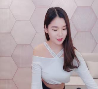 【新人主播热舞】直播视频 - YY