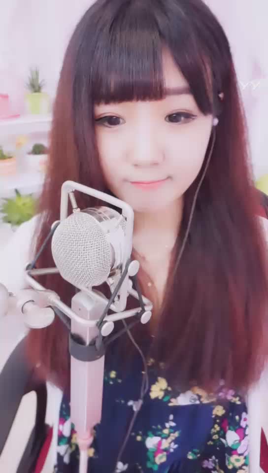 扬紫视频直播全集_扬紫资料大全-YY官方