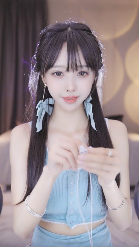 桃梓君直播间_桃梓君视频直播 -上yy